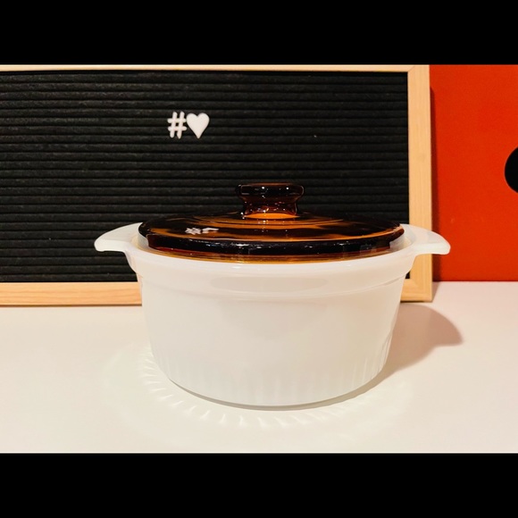 Vintage Other - Vintage Fire-King White Ribbed Covered Baking Dish❤️